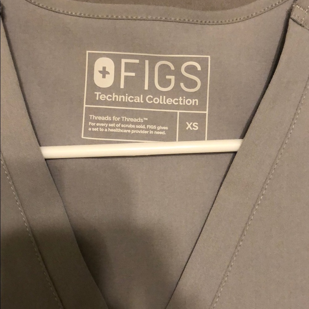 NWOT Figs Casma top size XS